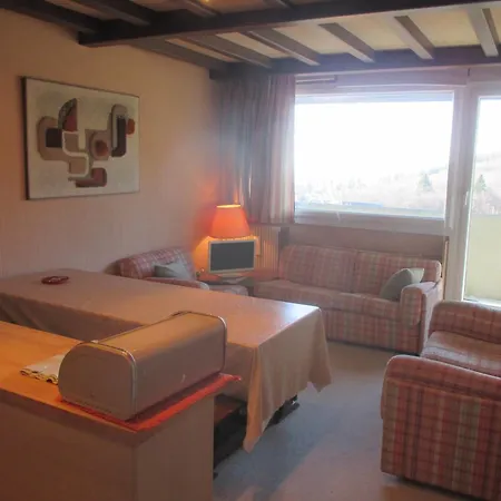 5 Pers Avec Balcon Et Garage A Super Besse, Wi-fi Gratuit - Fr-1-814-43 * Besse-et-Saint-Anastaise