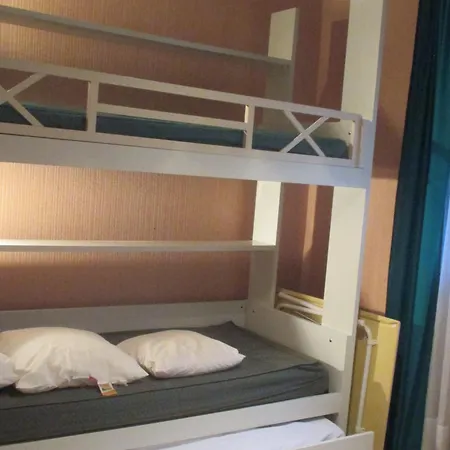 5 Pers Avec Balcon Et Garage A Super Besse, Wi-fi Gratuit - Fr-1-814-43 * Besse-et-Saint-Anastaise